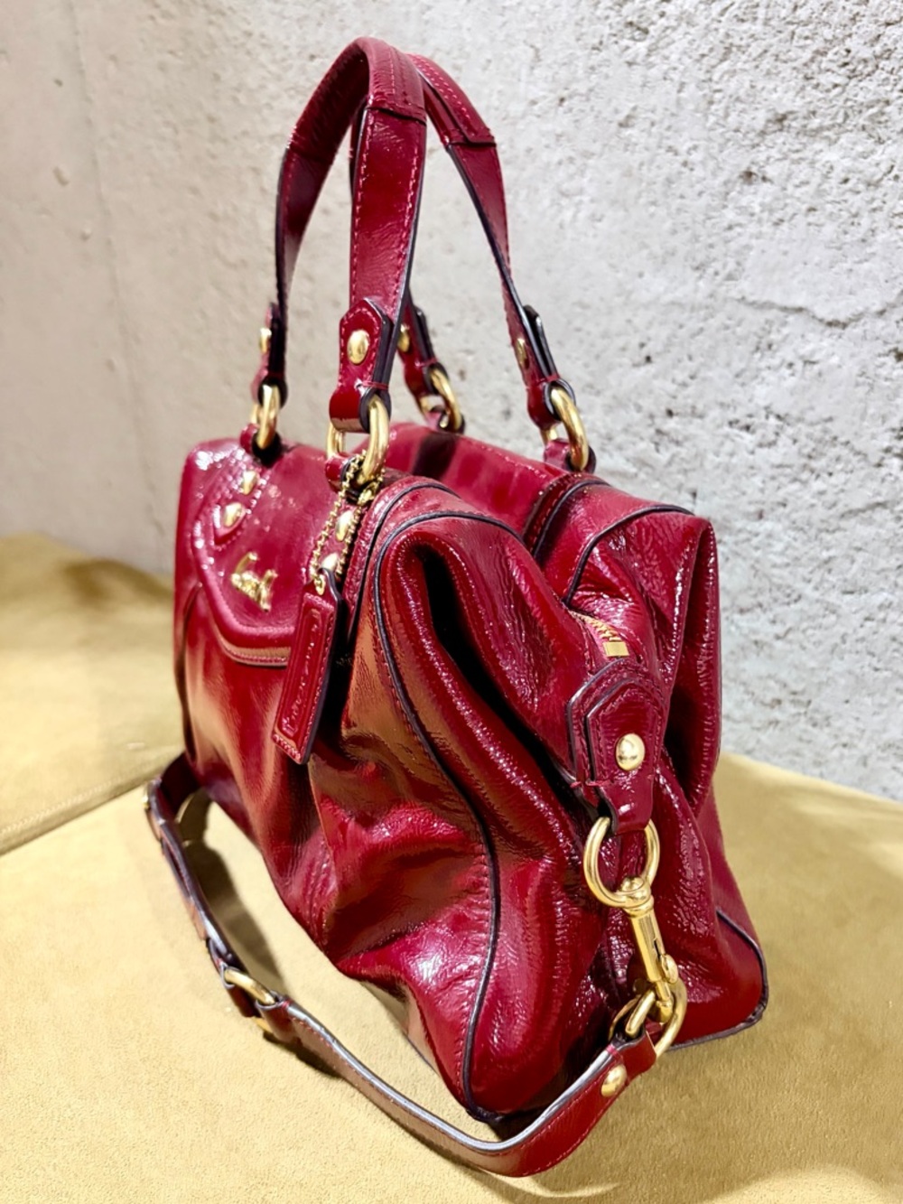 Coach Red Patent Leather Shoulder Satchel with Gold Hardware, versatile straps - Picture 3 of 7